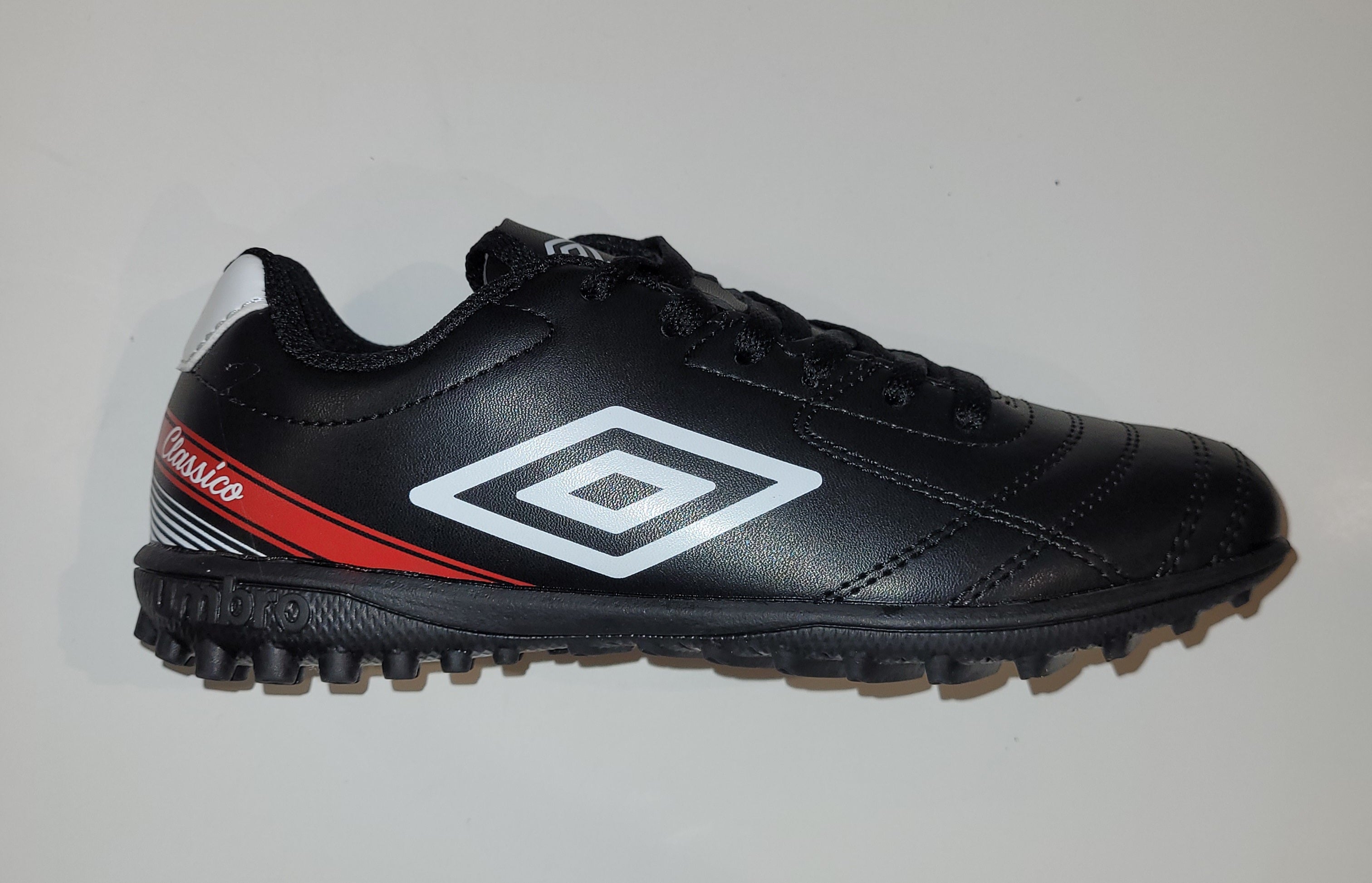 Umbro Junior Classico Turf Soccer Shoe