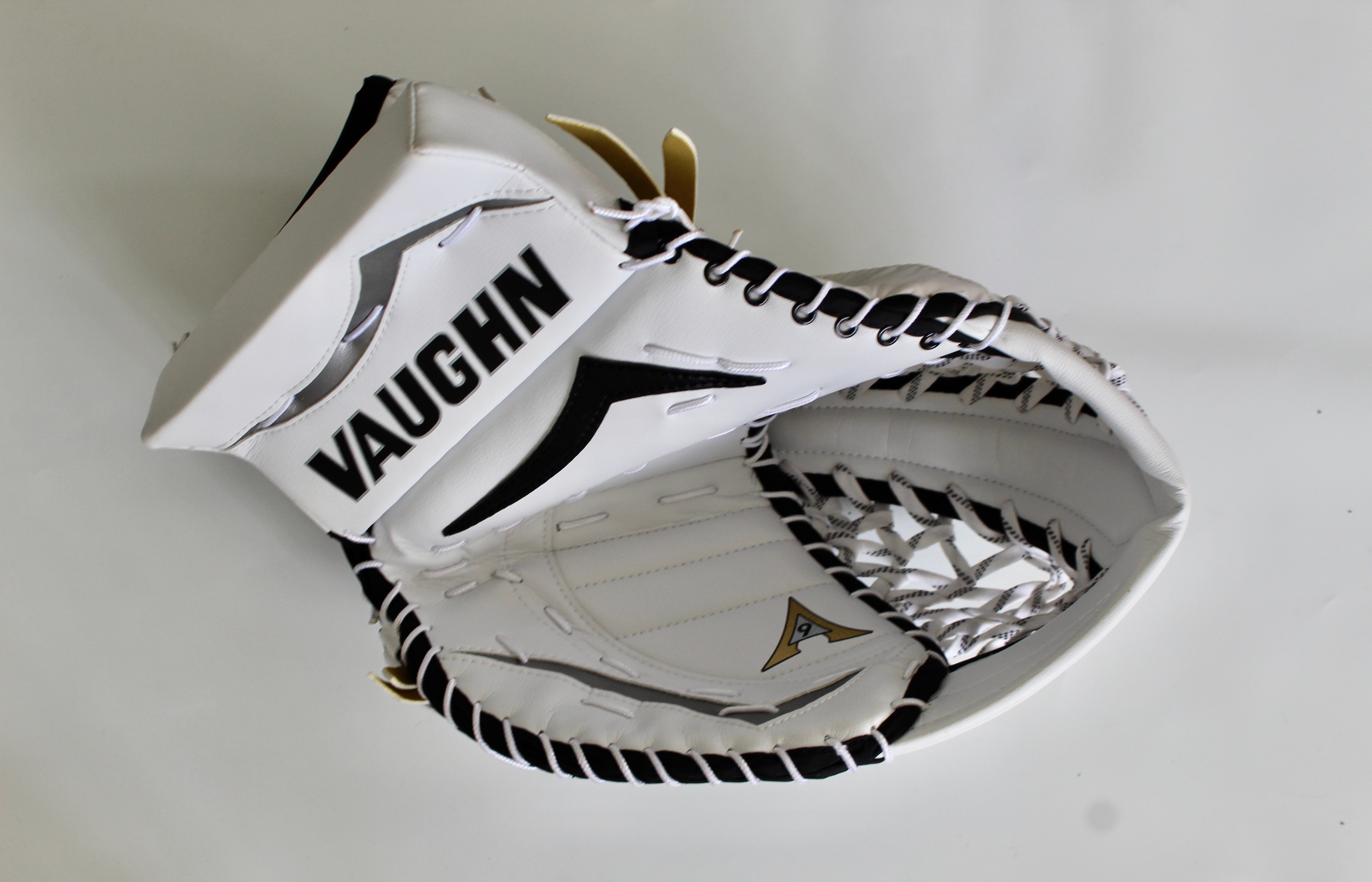 Vaughn Velocity Senior Goalie Catch Glove