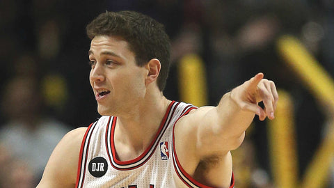 jimmer fredette bulls jersey