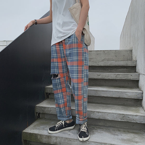 baggy plaid pants