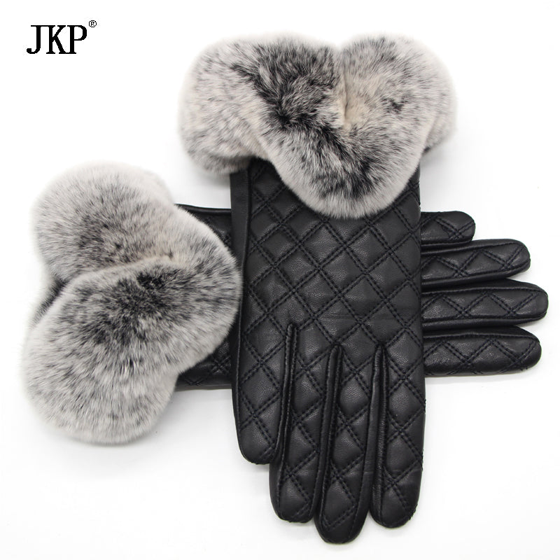 rabbit fur gloves