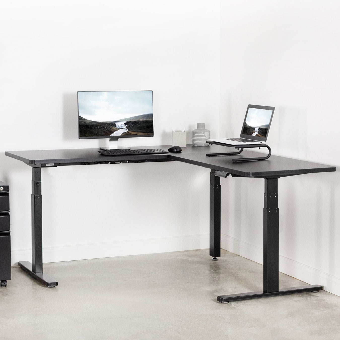 VIVOL SHAPEDSTANDINGDESK KIT 3E6B 04 1800x1800 Ac3804a7 905c 48c4 Bf89 F07273d5657c 1024x1024@2x ?v=1587172639