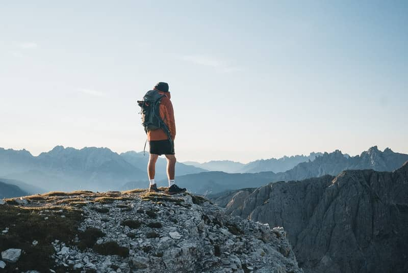 Man hiking that took nitric oxide boosters to help with altitude sickness