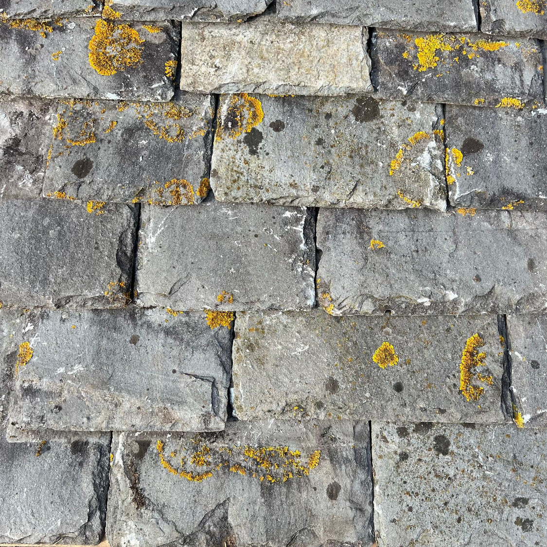 How many roof slates per square metre M2? Reclaimed Westmorland Roofing Slate