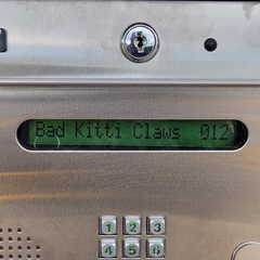 Caja de llamada para entrada