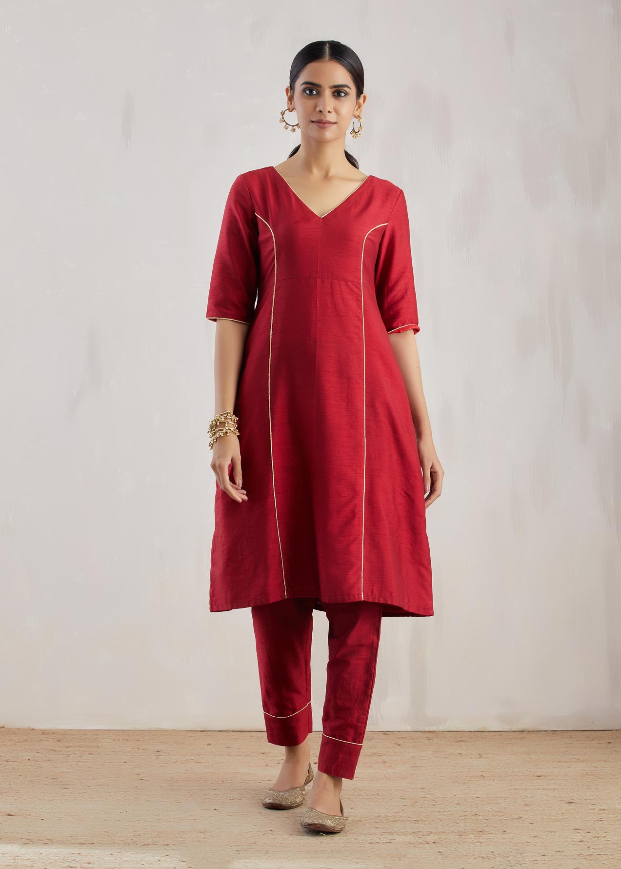 Sootisyahi 'Blushing Betel' Bagru Handblock Printed Pure Cotton Kurti