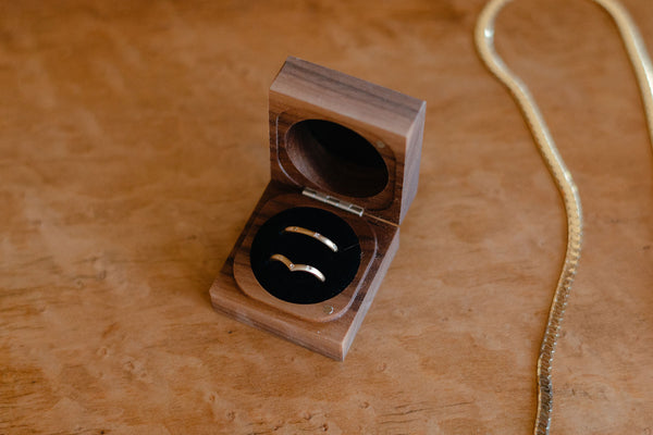 Shiloh and Katie's Aide-mémoire rings