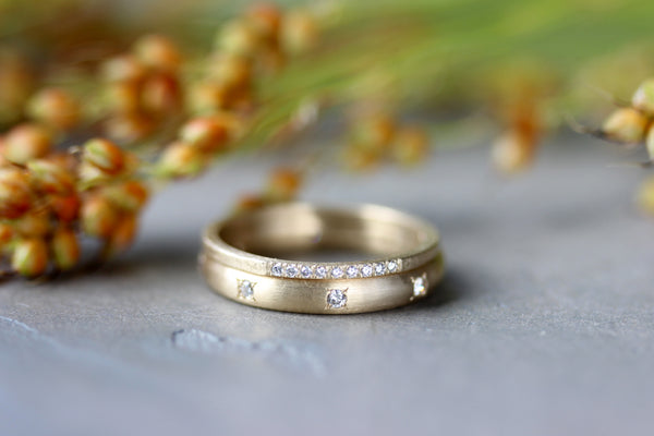 Bead Set Hand-carved Classic Wedding Band in Yellow Gold and Tiny Rustic Bead Set Band