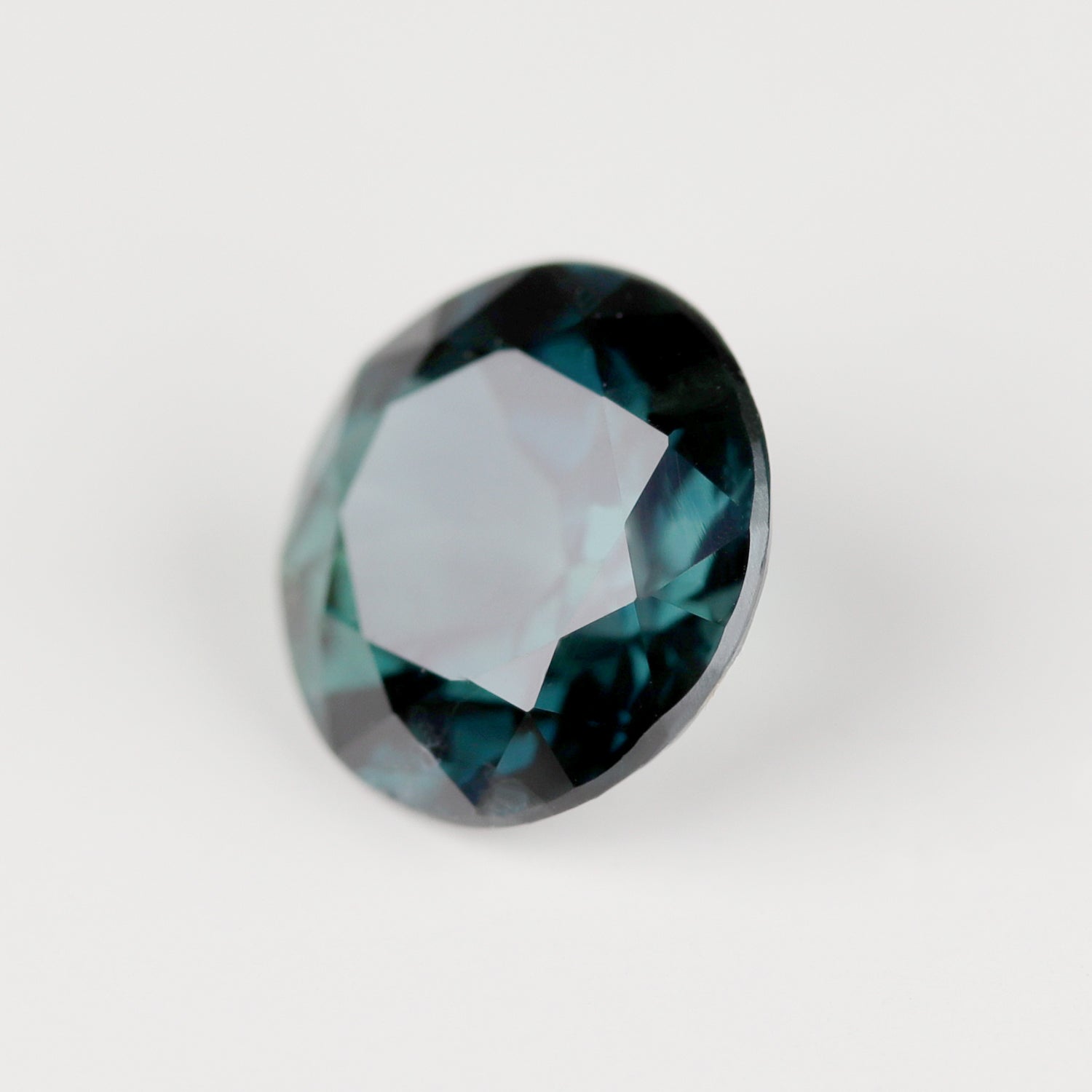 6mm Round Deep Blue Australian Sapphire - 114660