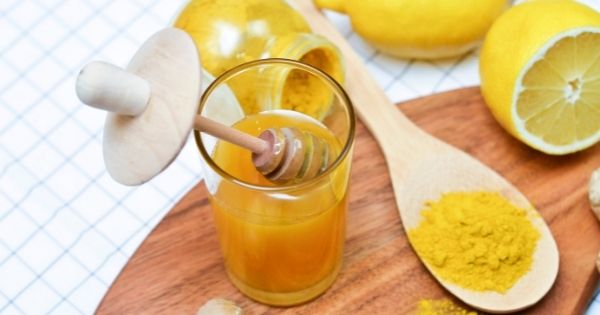 lemon, turmeric and honey mask