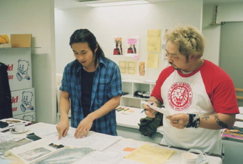 Masahiro Nakagawa Working in his workshop in 90s 20471120