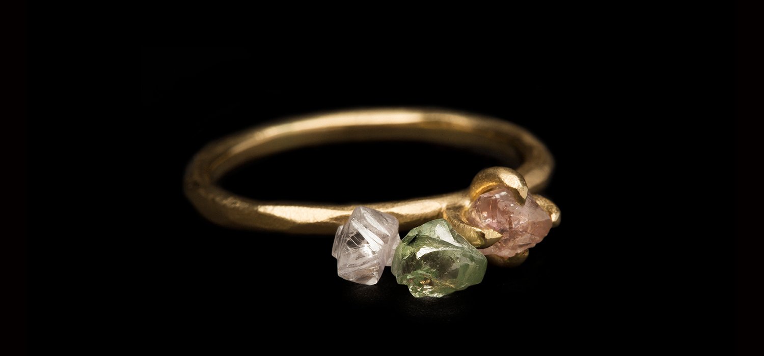 Lover og forskrifter i det mindste serviet Rough Diamonds - Håndlavede smykker med naturlige rå diamanter – Rough  Diamonds DK