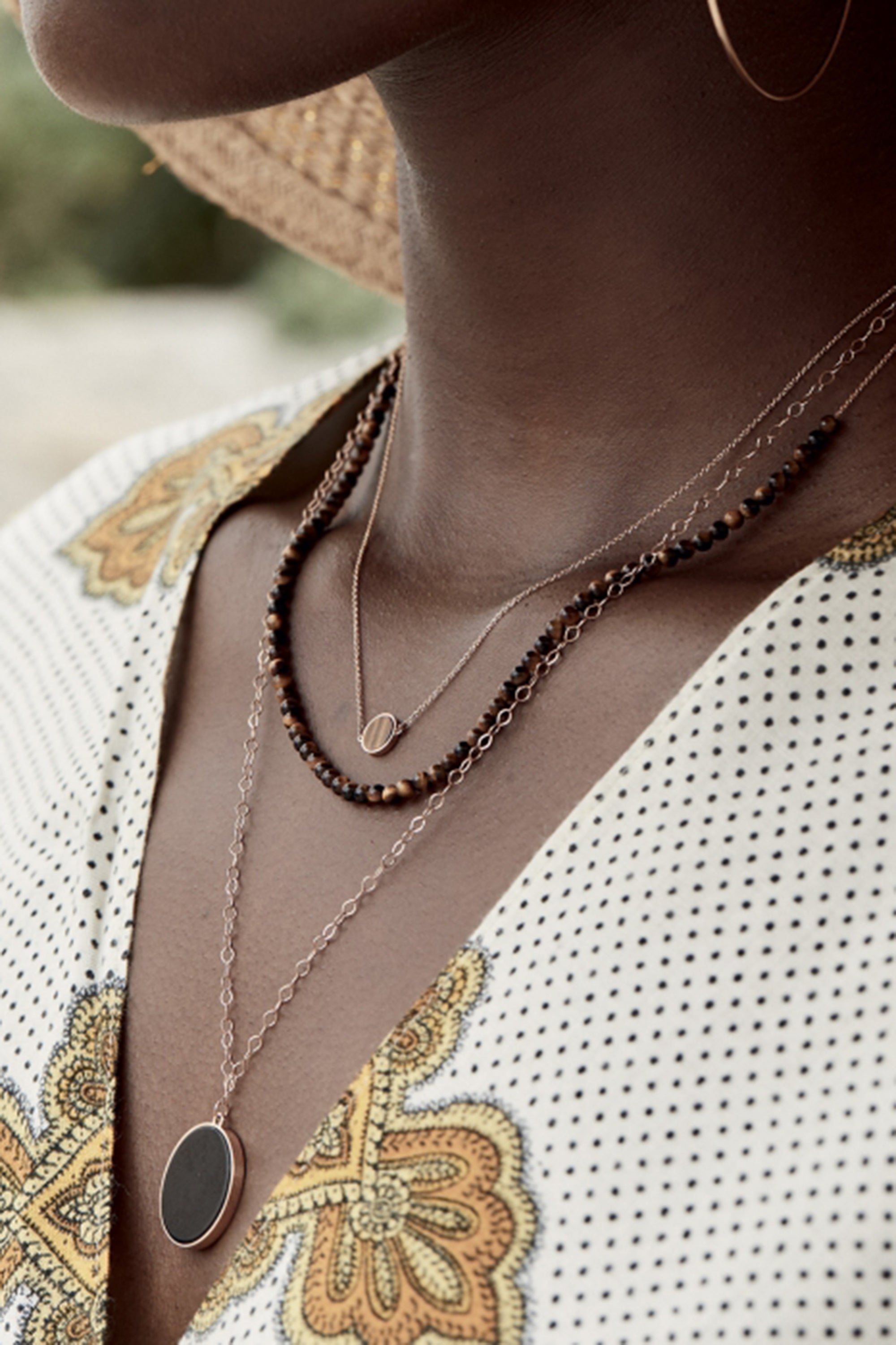 MINI EVER TIGER EYE DISC NECKLACE, gold