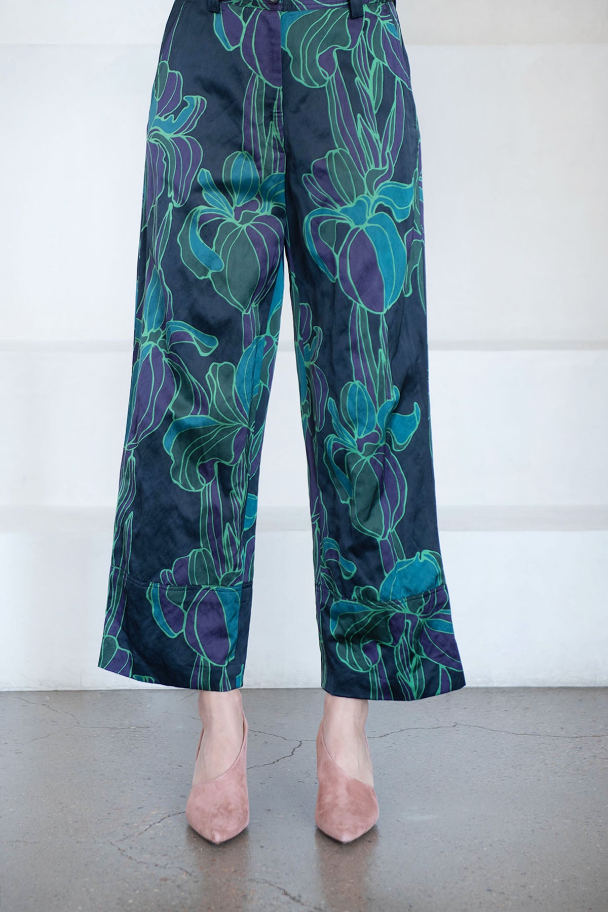 Dries Van Noten – Kick Pleat