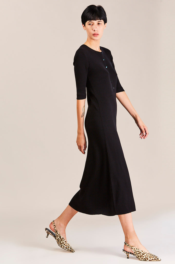 Dresses – Kick Pleat