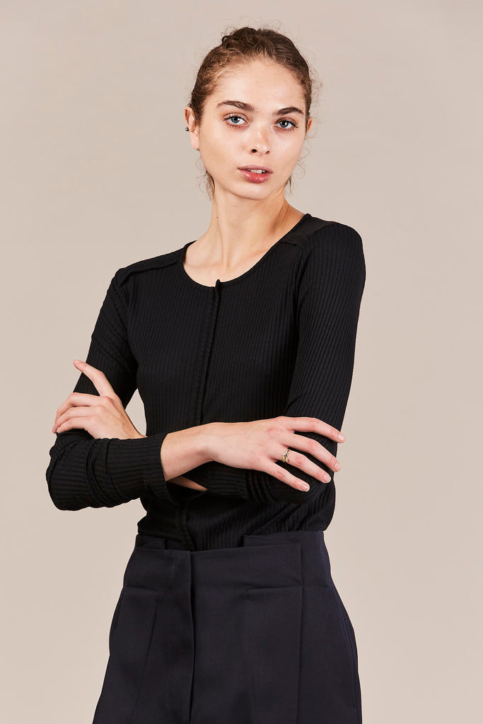 NEW ARRIVALS – Kick Pleat