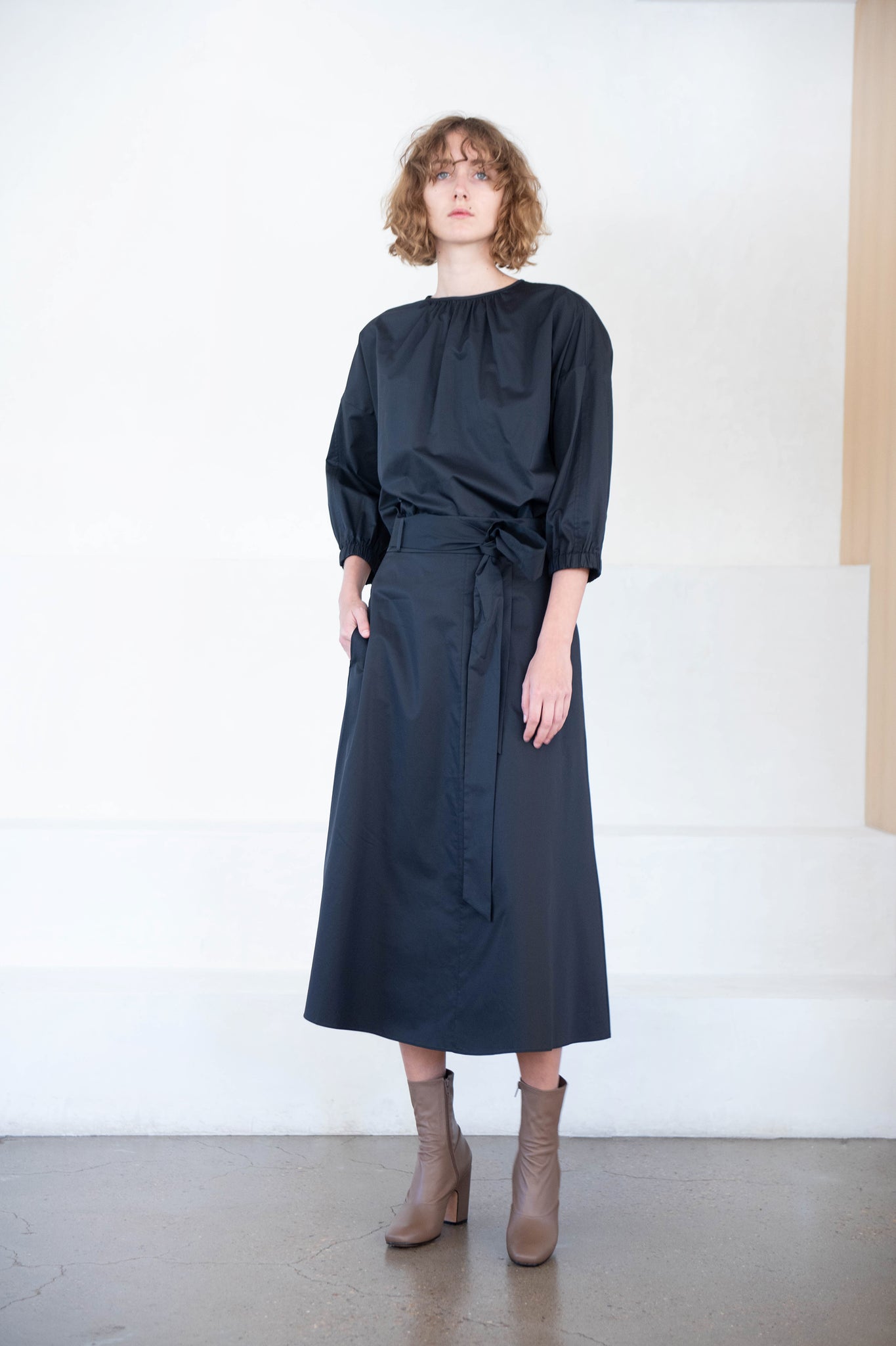 Tibi – Kick Pleat