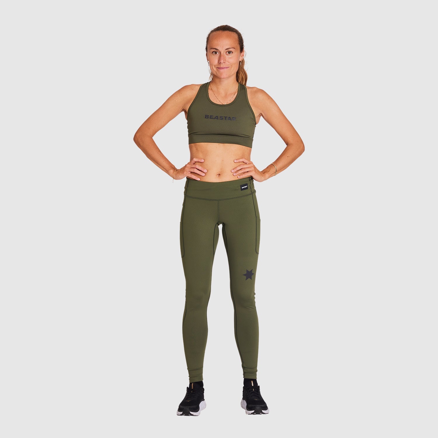 スポーツブラ KWRSB02c301 Wmns Statement Combat Sports Bra - Green [レディーズ]