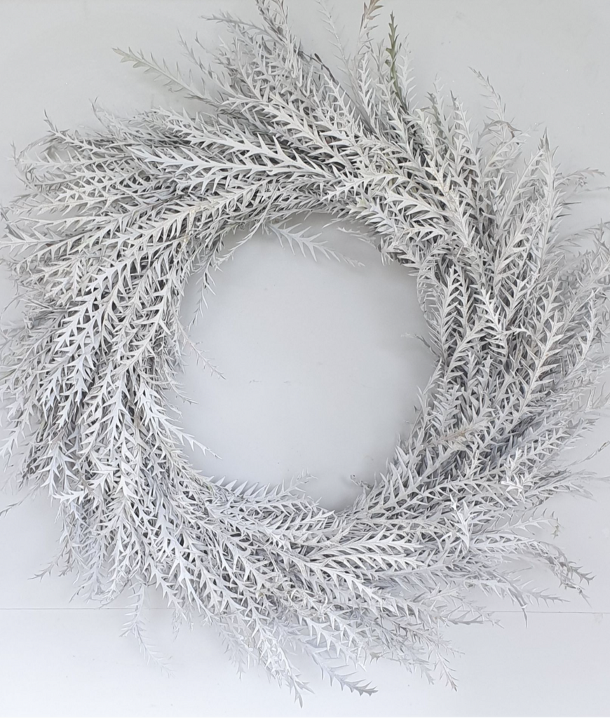 White Fern Leaf Wreath - NetDécor 