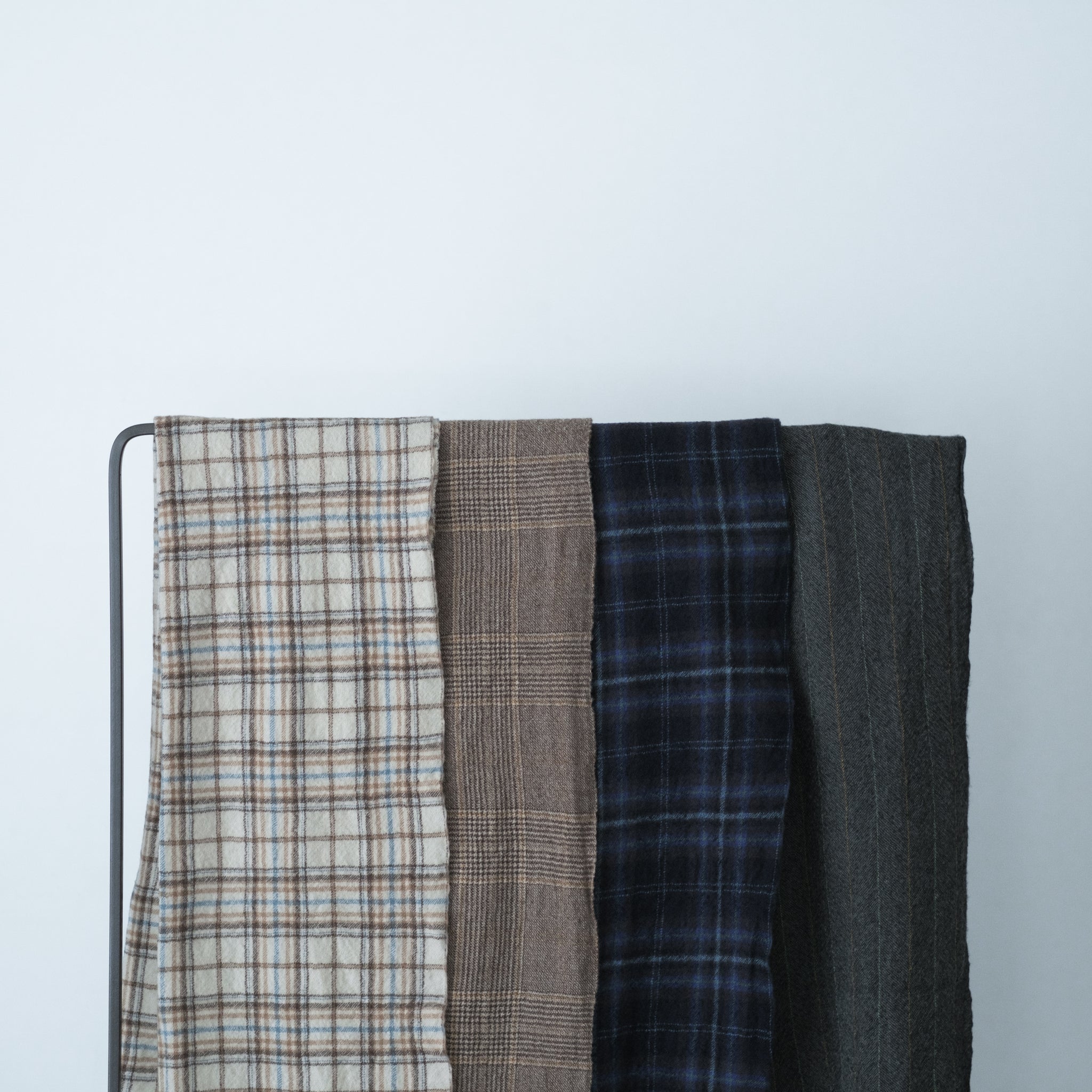 LOCALLY｜02002-1 herringbone stripe muffler / brown / green mix