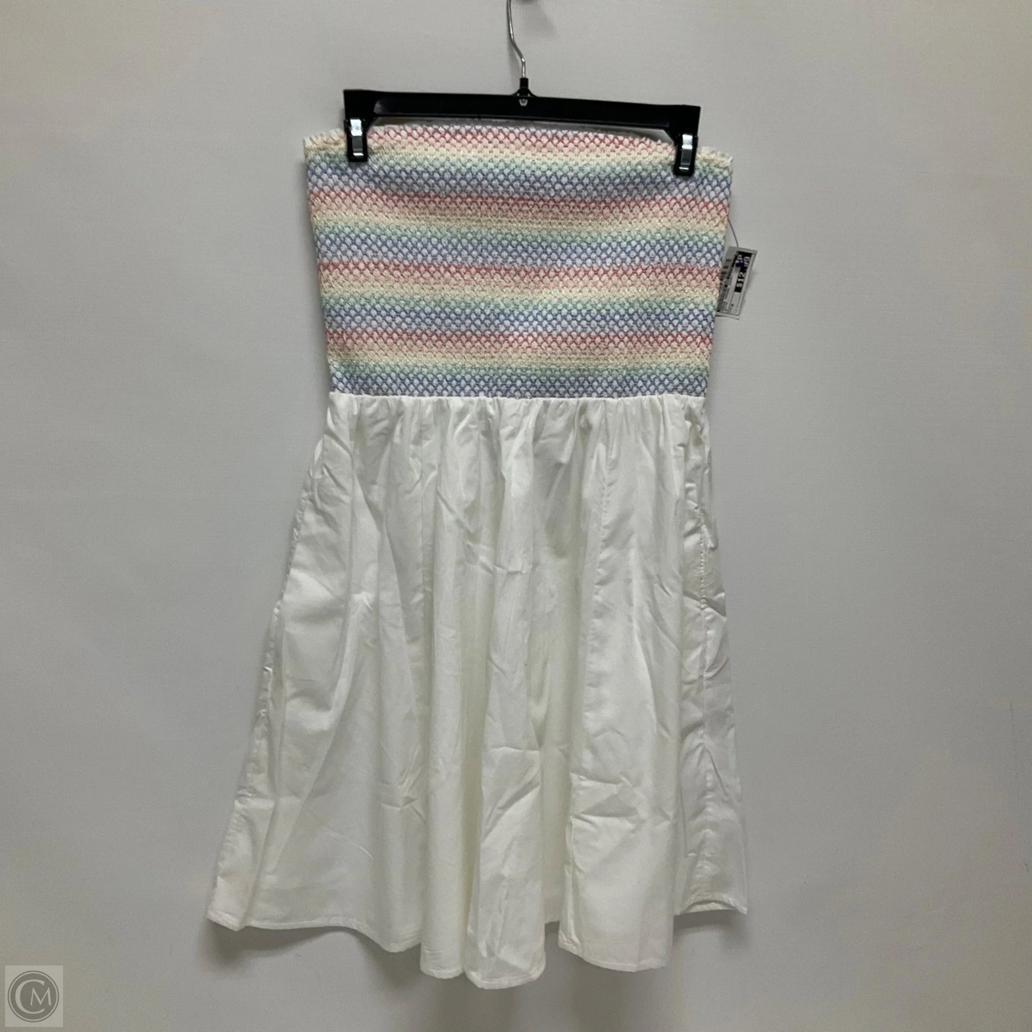 Dress Casual Short By Abercrombie And Fitch In White, Size: M