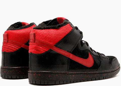 Sean Cliver x Nike SB Dunk High “Krampus