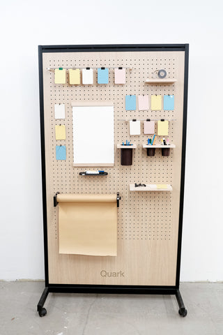 Pegboard Autoportant pour diviser un espace