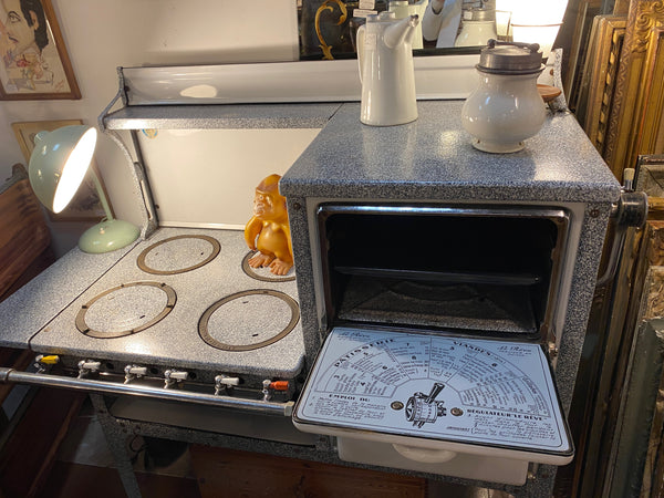 A vintage cooker at fifi's flea market