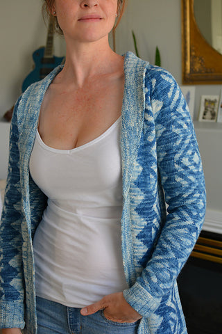 melting_point_cardi_everlea_yarn_indigo