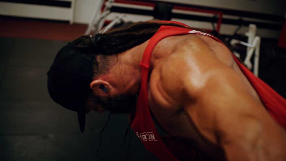 Back and biceps workout rear delt flies