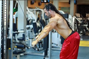 Back workouts using straight arm pushdowns