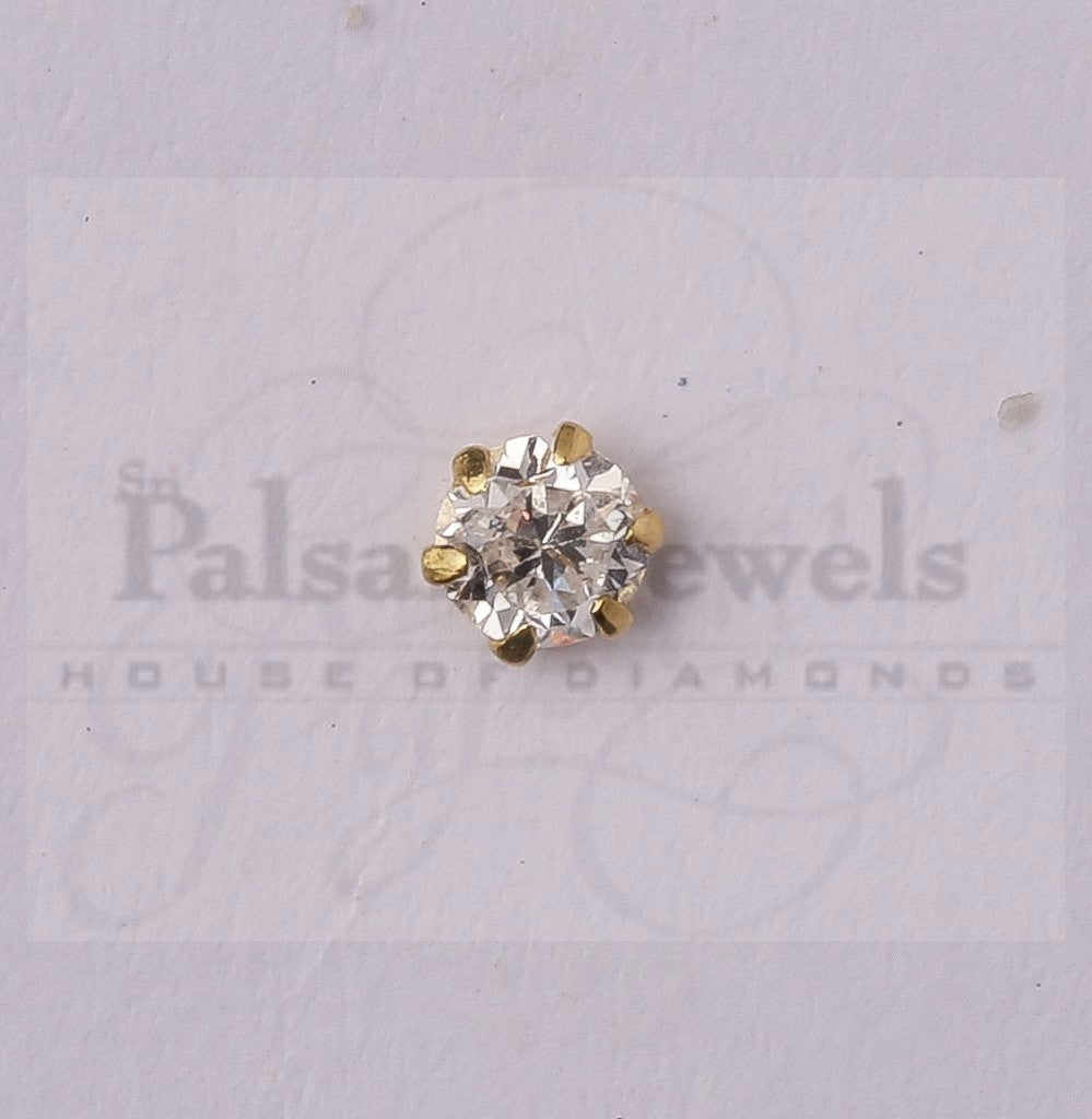 Perfectly Binded Circular Gold Nose Pin – PalsaniJewels.com