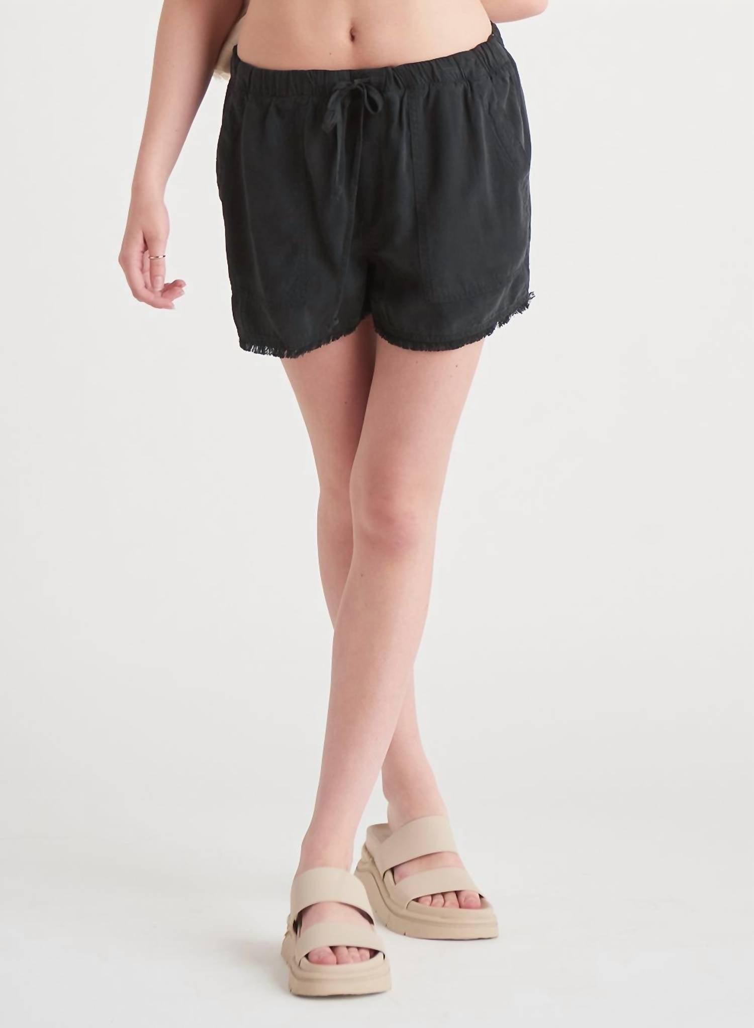 Shop Dex Sp22 Tencel Frayed Hem Short In Black