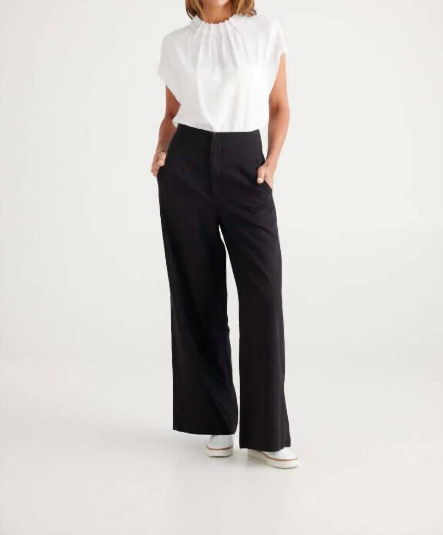 Brave + True Dana Wide Leg Pants In Black