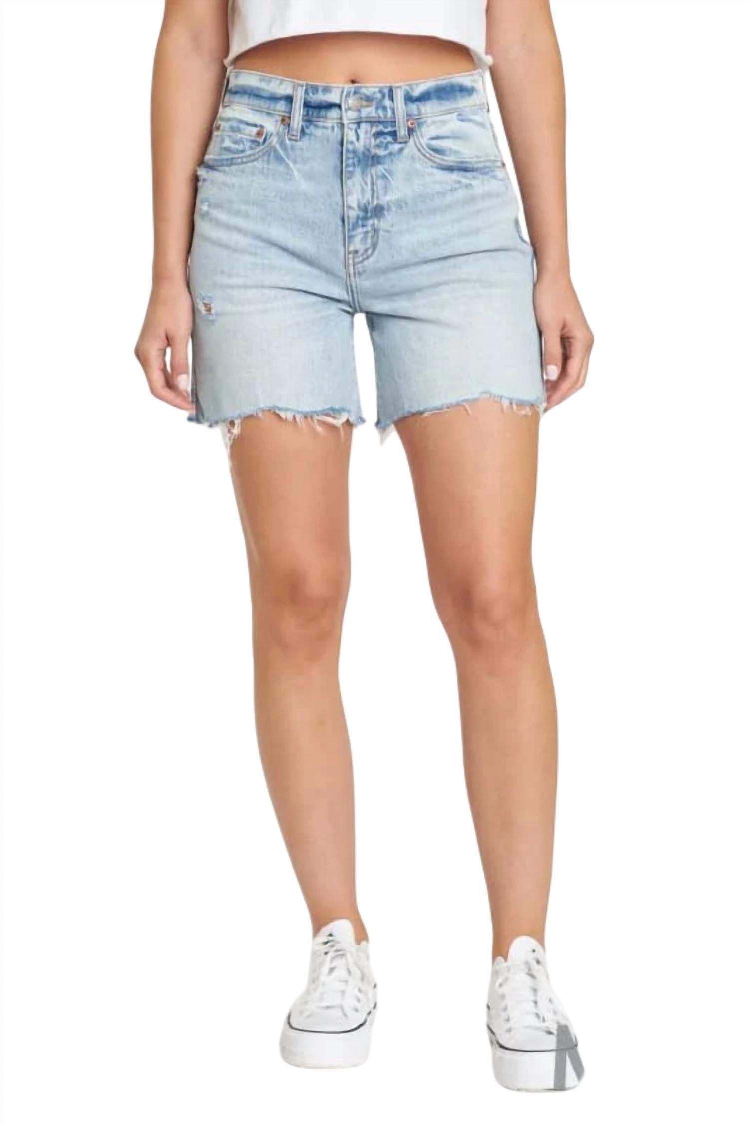 Shop Daze Sun High Rise Long Jean Short In Light Wash In Blue