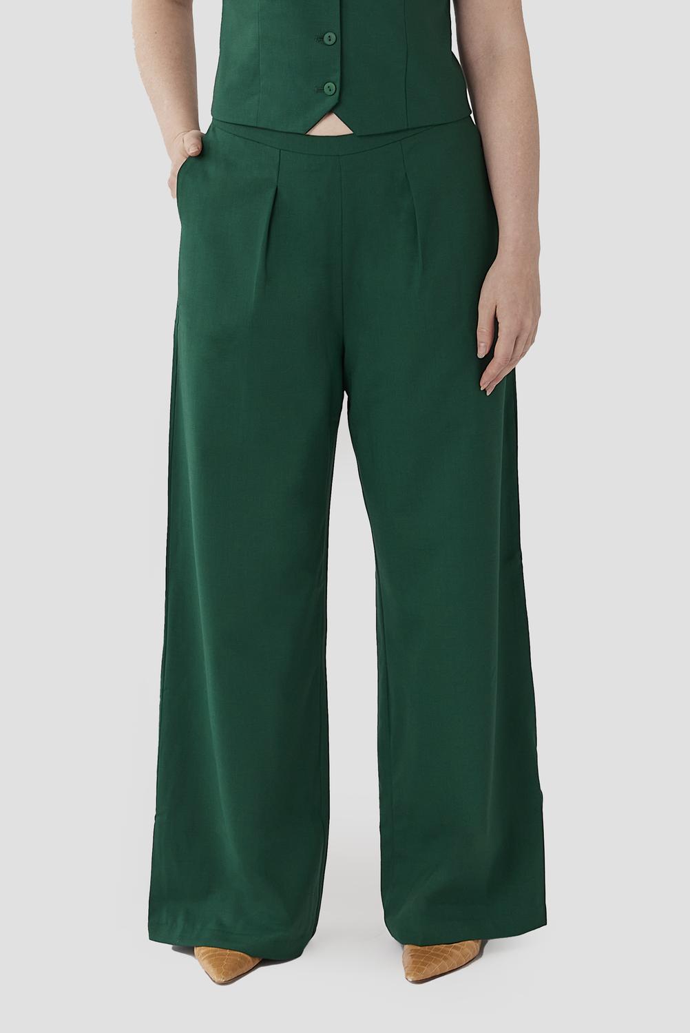 Shop Aam The Wool Wide Leg Pant In Emerald In Green
