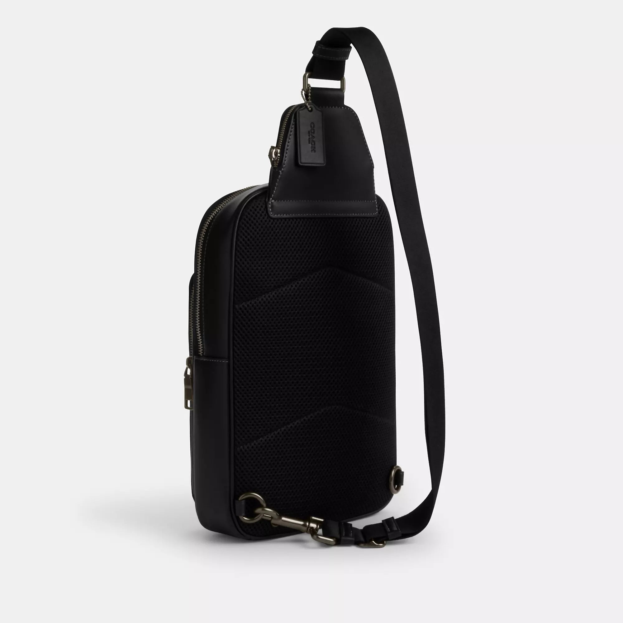 Coach Outlet Ethan Pack In Signature Leather