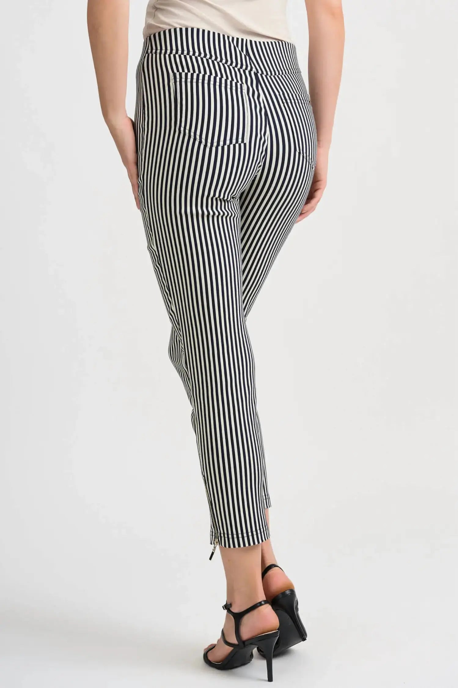 Cropped Stripe Pant In Ivory/navy