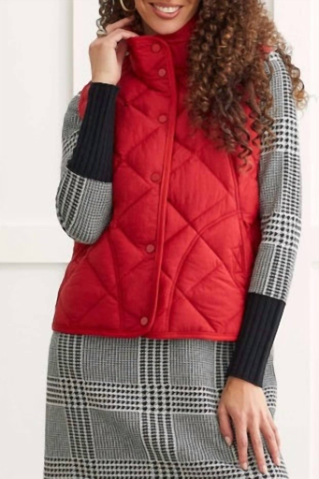 Tribal Puffer Vest In Red