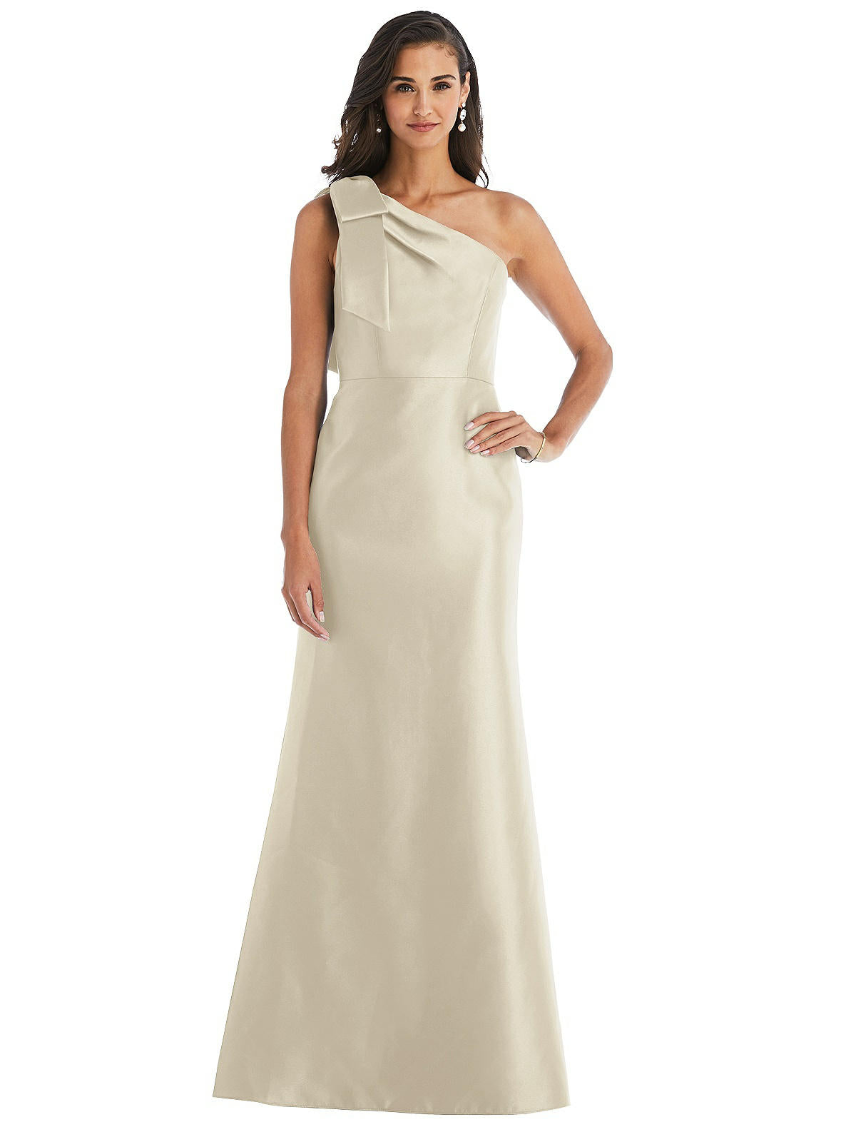 Shop Alfred Sung Bow One-shoulder Satin Trumpet Gown In White