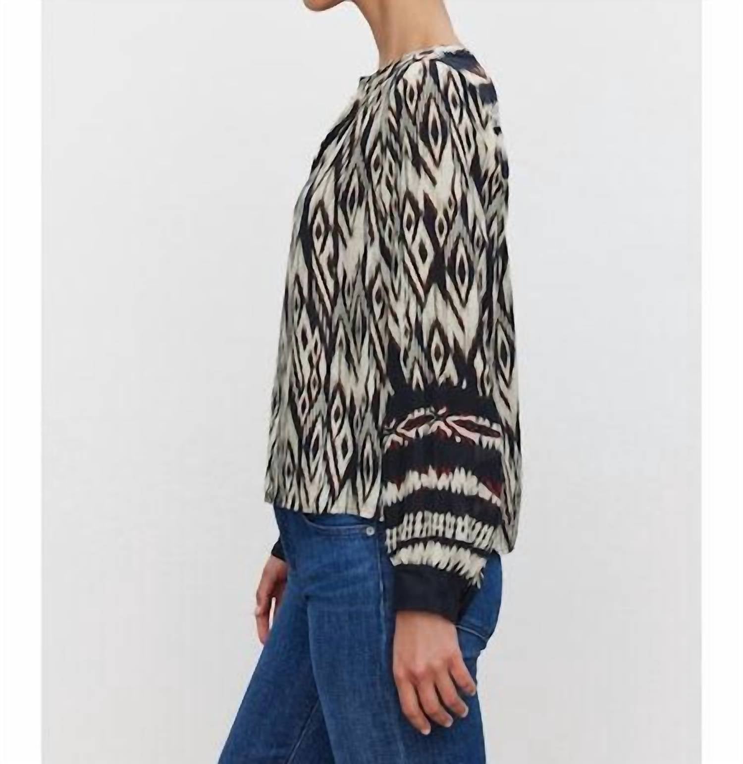 Abrielle Top In Black/ecru