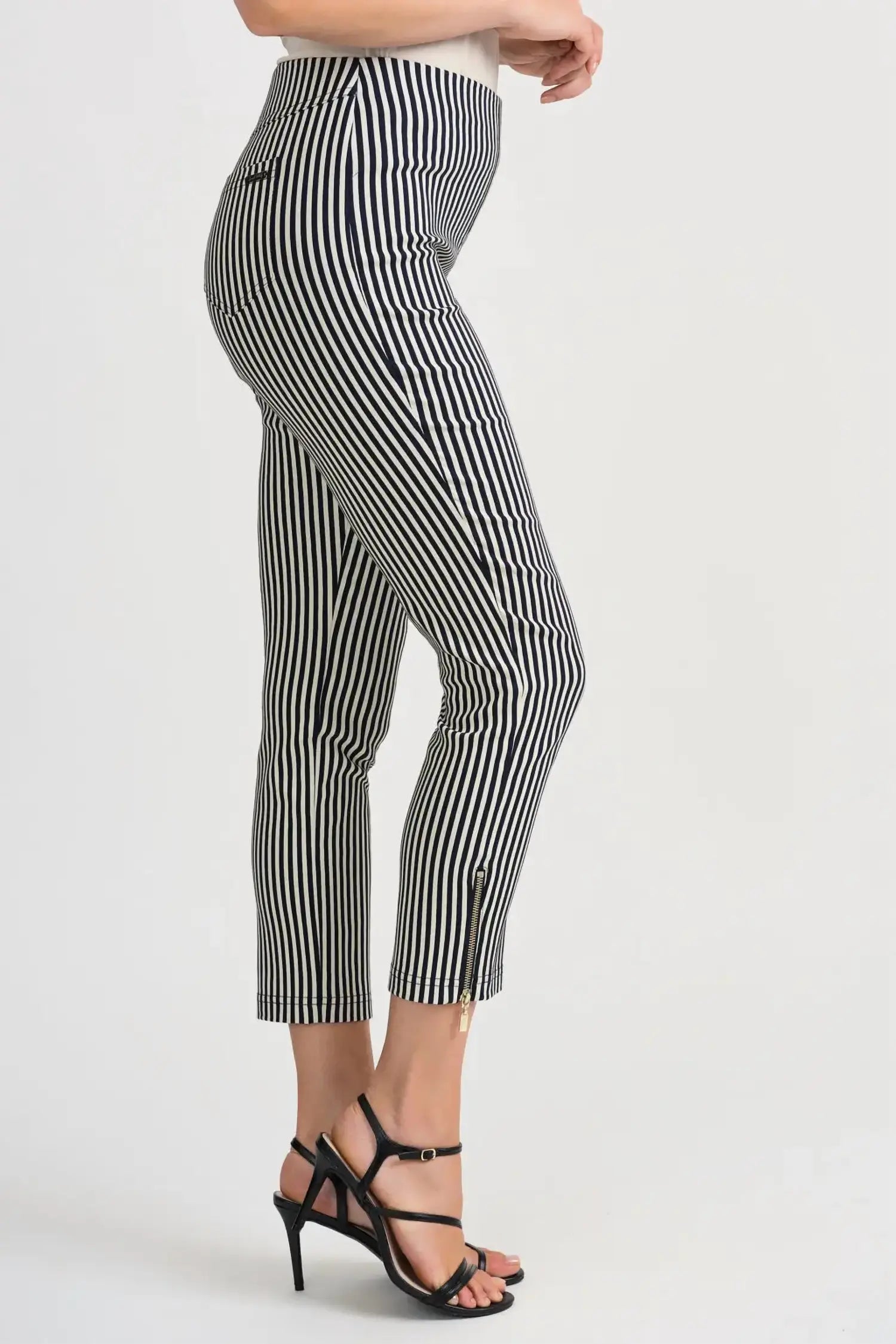 Cropped Stripe Pant In Ivory/navy