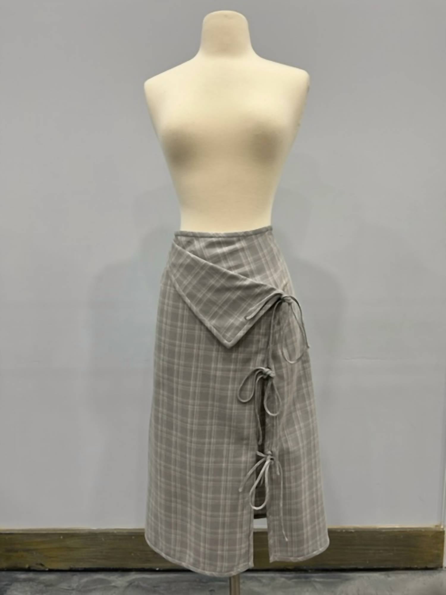 Shop Prabal Gurung Wrap Style Skirt In Grey/white In Beige
