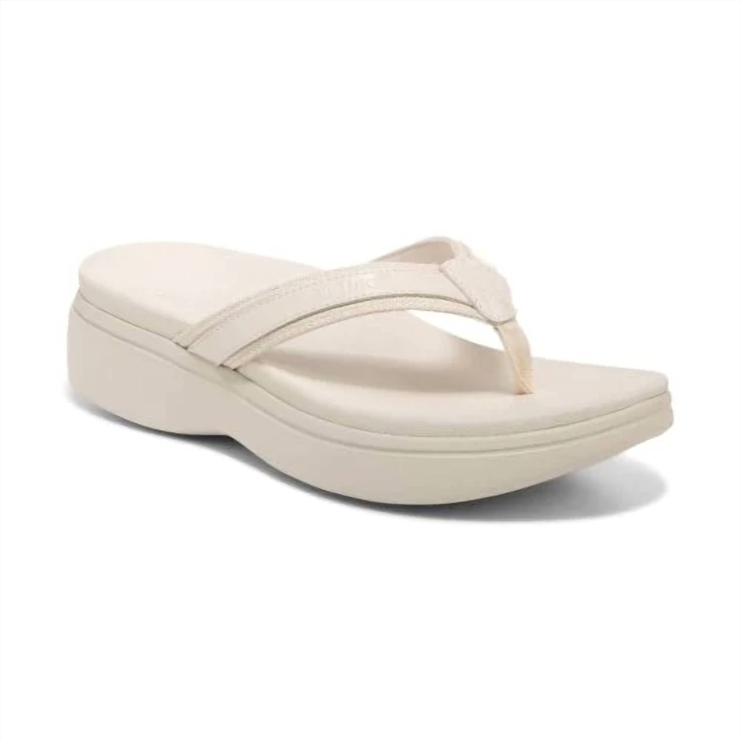 Vionic Women's High Tide Ii Platform Sandal - Wide Width In Cream Patent In Neutral