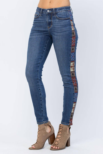 Judy Blue aztec border jeans in dark wash