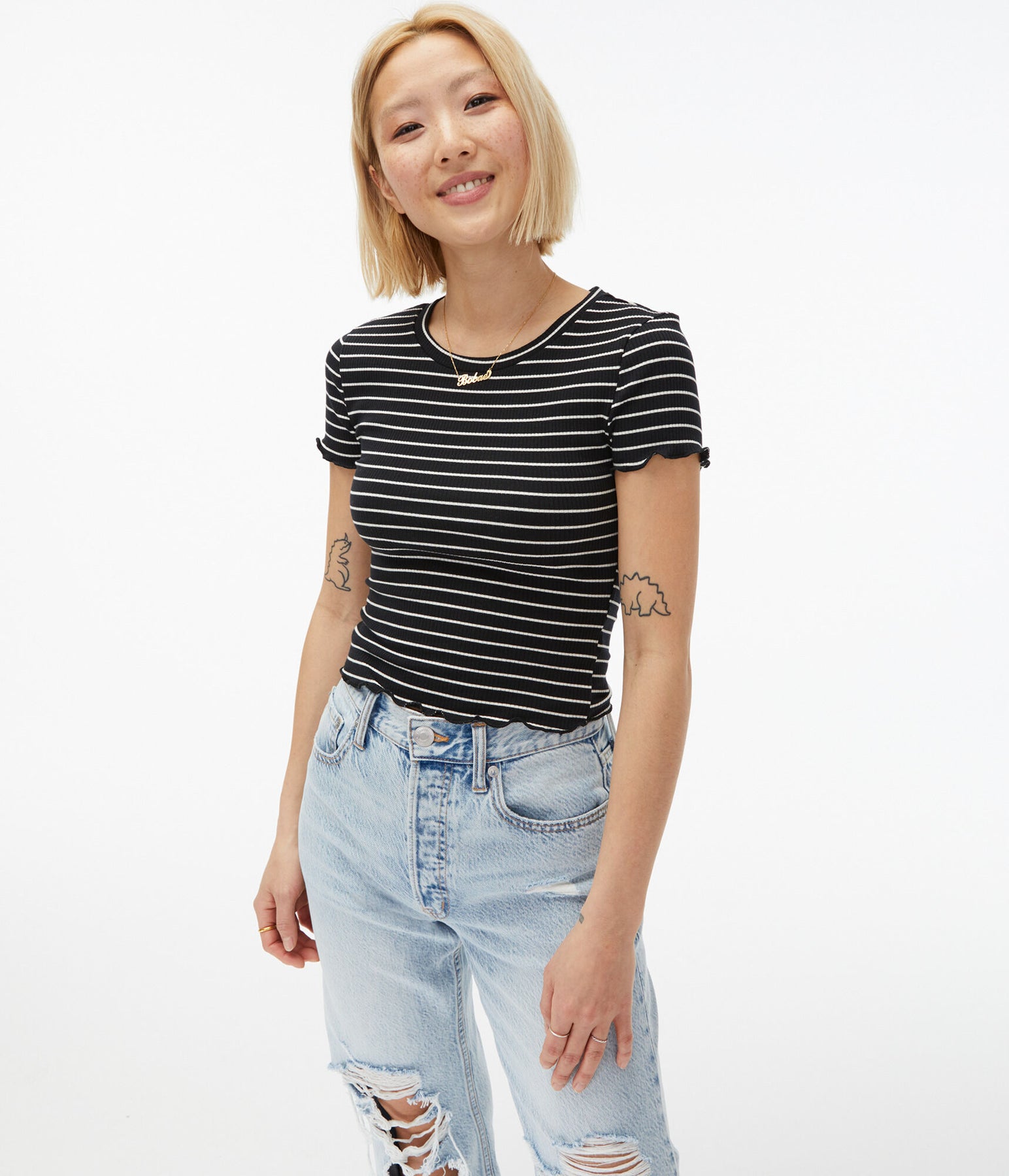 Aeropostale Women's Striped Ribbed Shrunken Tee – Shop Premium Outlets