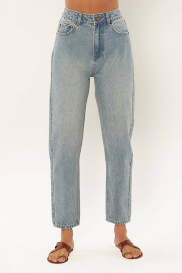 Amuse Society stella woven denim pant in indigo wash