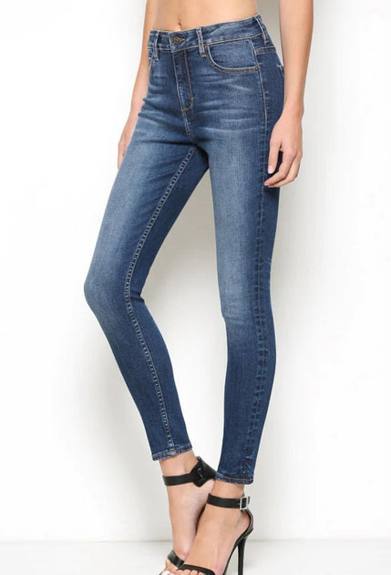 Hidden Raylynn High Rise Skinny Jeans in Dark Blue | Shop Premium Outlets