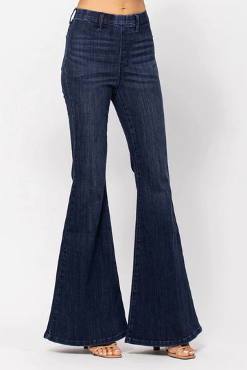 Judy Blue pull on flare jeans in medium wash