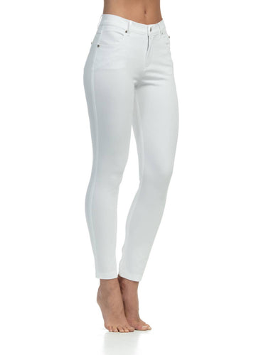 Marble ankle grazer jean in white